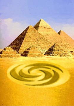 Файл:Пирамиды.jpg